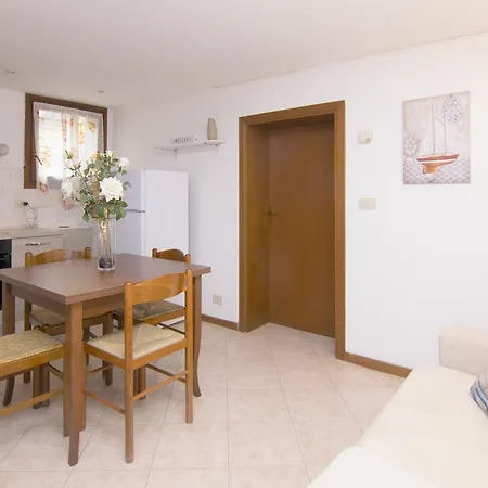 Artists Tana Apartment